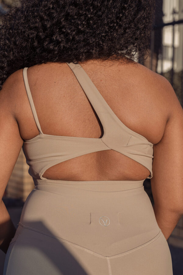 One-Arm Casual Set - Image 5