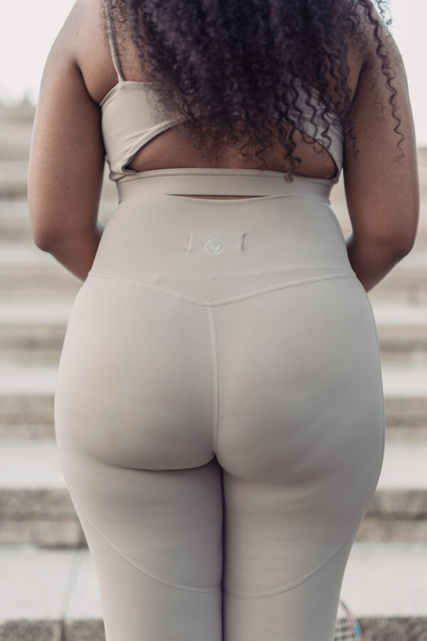 One-Arm Casual Set - Image 4